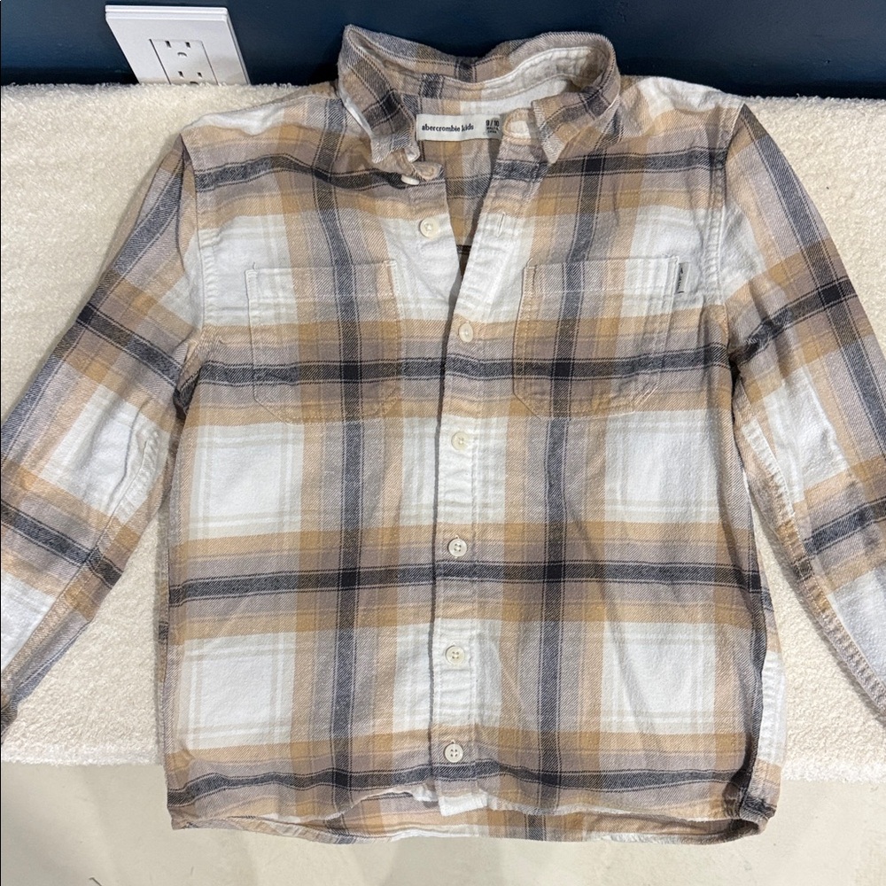 Abercrombie Kids Button down plaid Shirt - White, Tan, and Gray